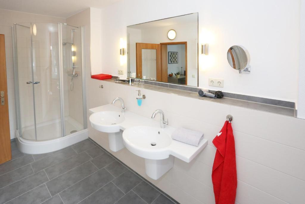 Hotel 7 Saeulen Gmbh Dessau-Rosslau Bilik gambar