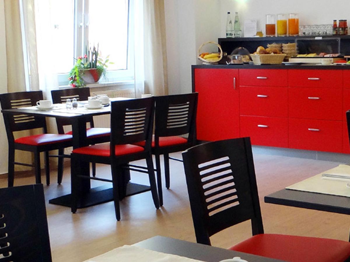 Hotel 7 Saeulen Gmbh Dessau-Rosslau Luaran gambar